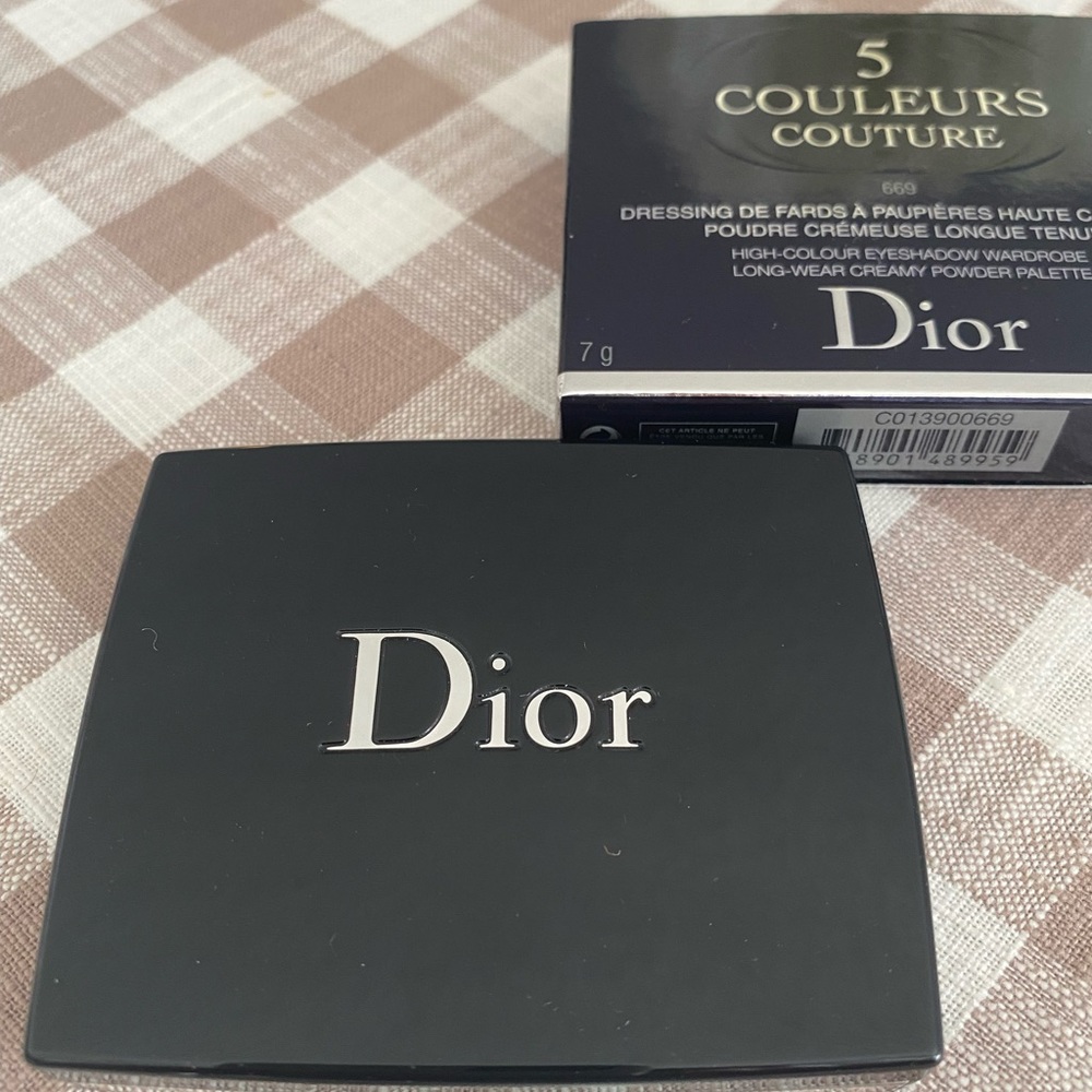 Dior
5 Couleurs Couture Eyeshadow Palette